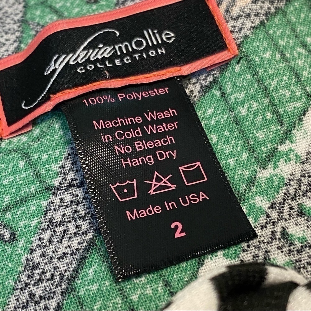 SylviaMollie Tracey Petal Blouse, Bold Maximalist Green/Black/Pink, size 2 - Picture 4 of 10